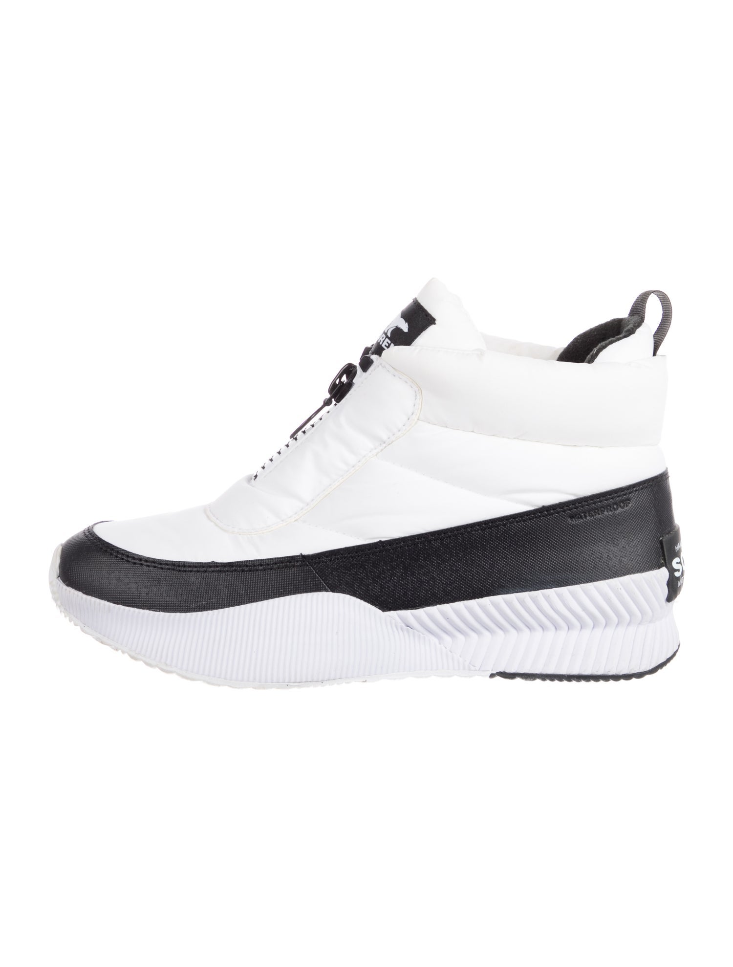 Sorel Nylon Colorblock Pattern Lace-Up Boots