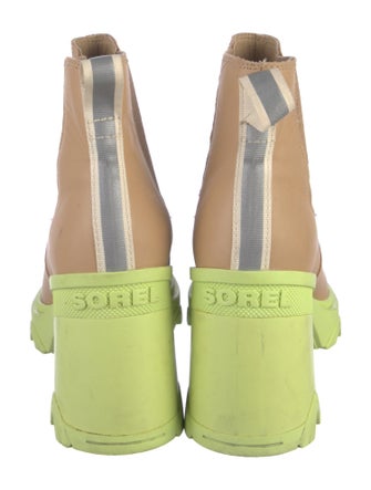 Sorel Leather Chelsea Boots