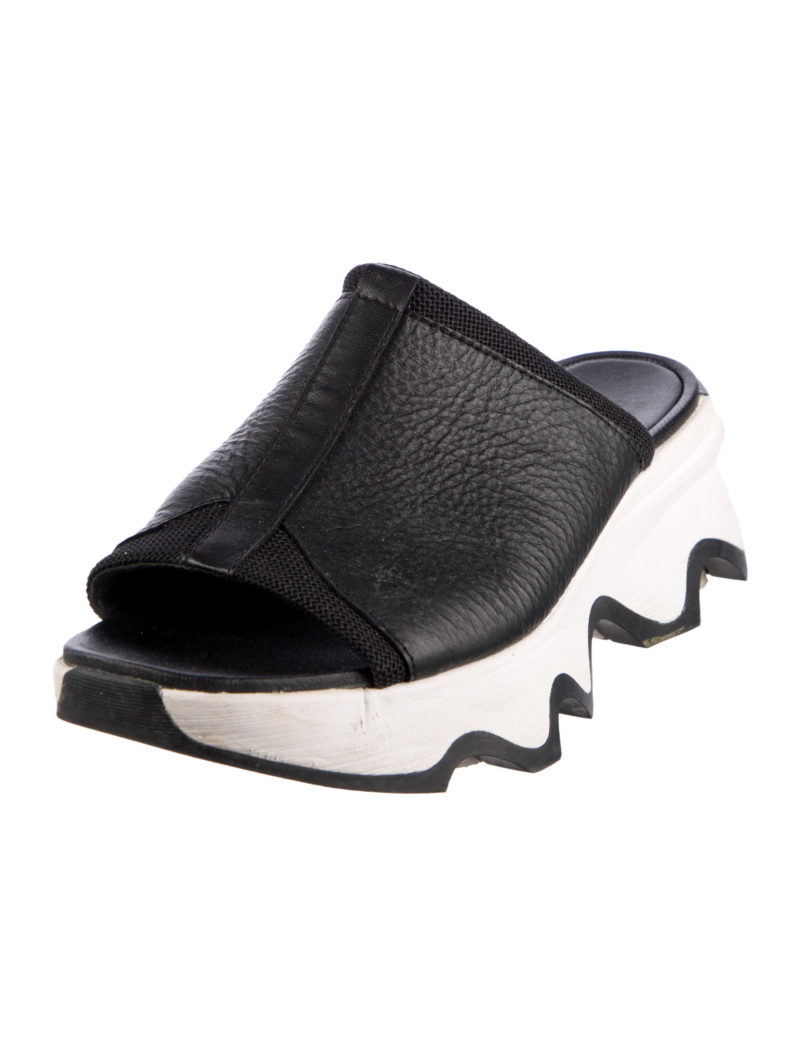 Sorel Leather Slides