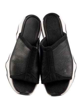 Sorel Leather Slides