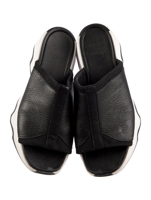 Sorel Leather Slides