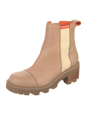 Sorel Leather Chelsea Boots