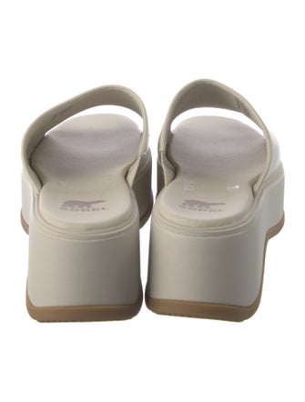 Sorel Leather Slides