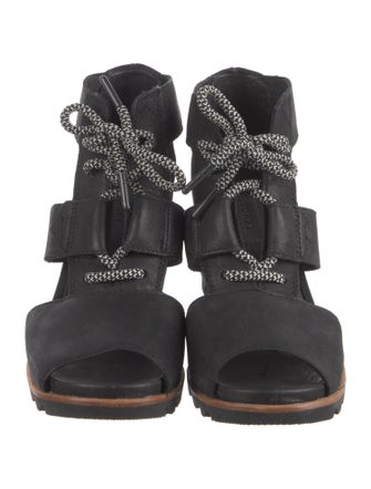 Sorel Leather Cutout Accent Lace-Up Boots