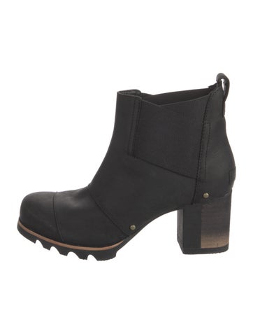 Pre-owned Sorel Leather Chelsea Boots In Black