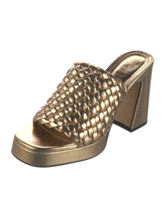 Souliers Martinez Leather Braided Accents Slides