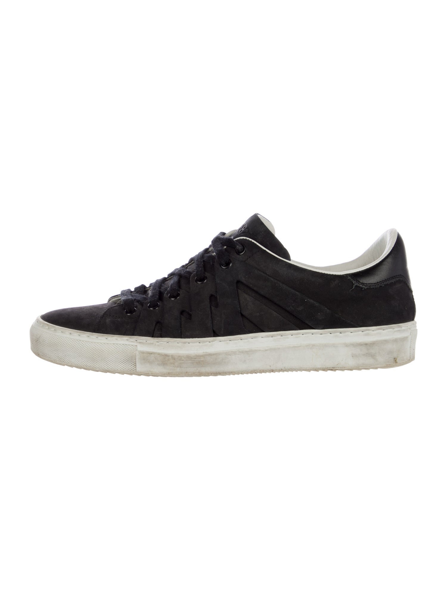 PS821 Leather Sneakers