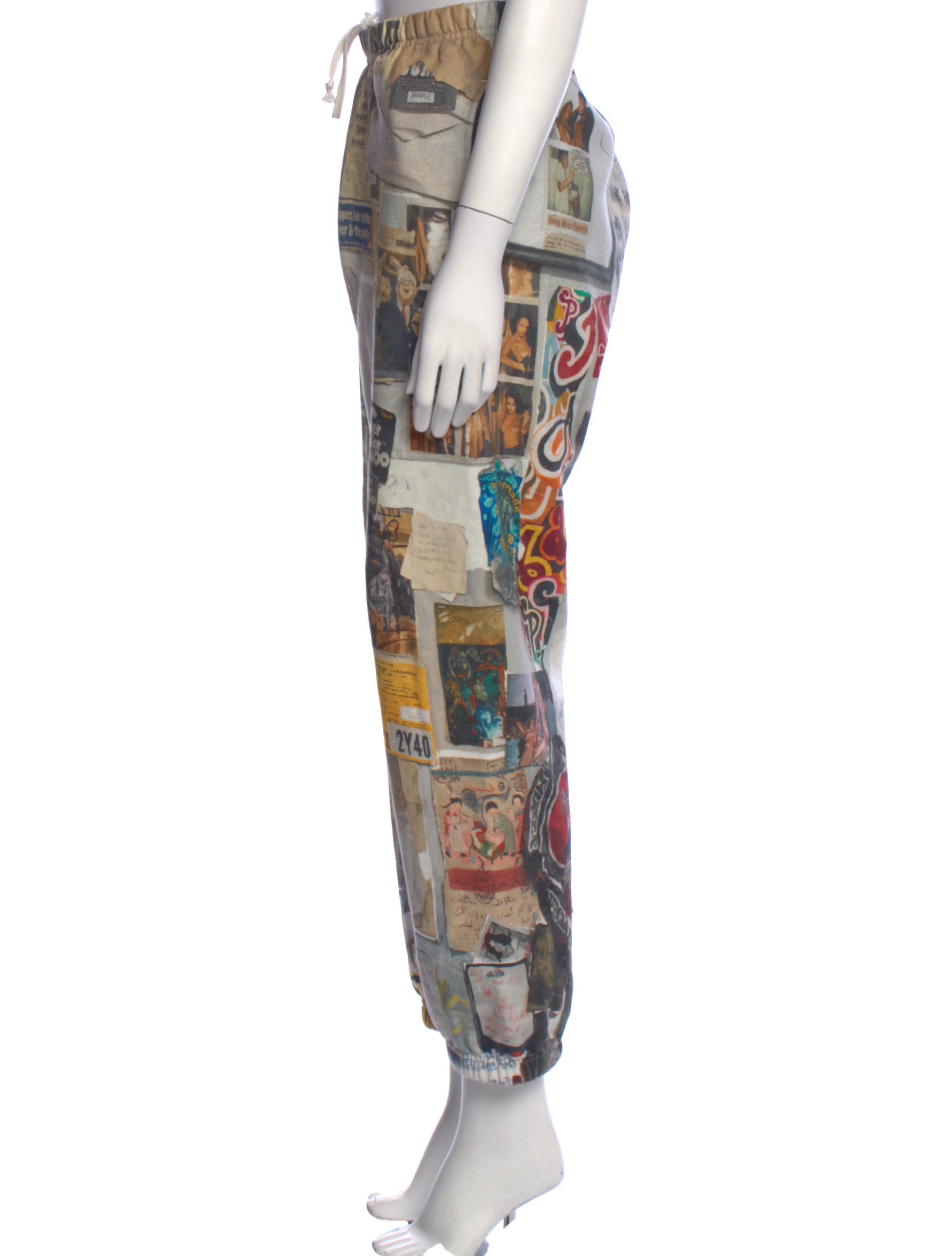 Supreme 2021 'Dash's Room' Joggers