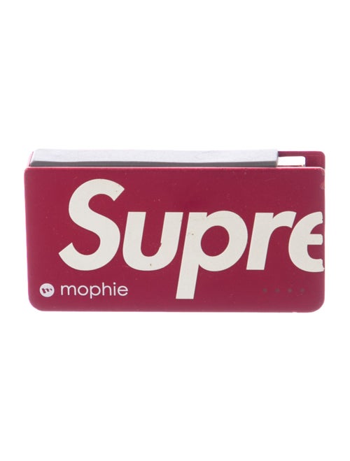 Supreme X Mophie Snap + Juice Pack Mini