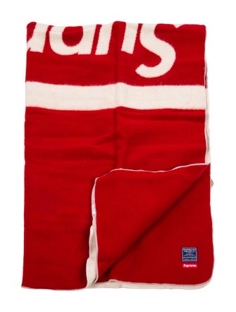 Supreme x Fairbault Box Logo Throw Blanket