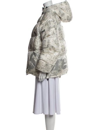 Supreme Printed Down Jacket