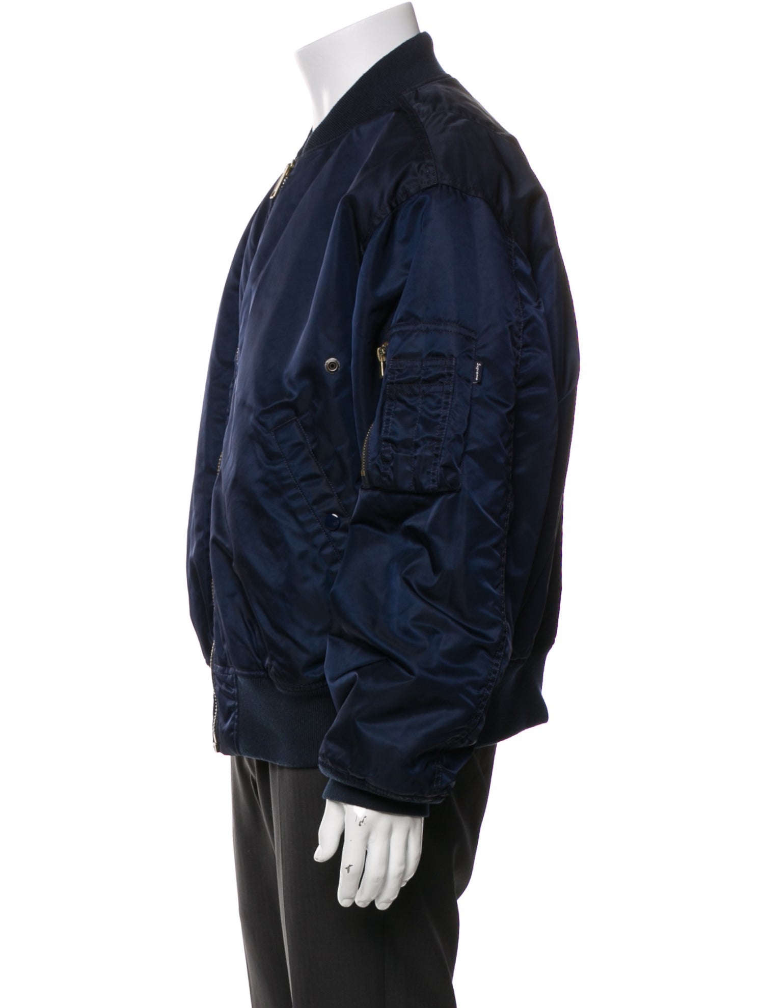 Supreme Reversible MA-1 Bomber Bomber Jacket