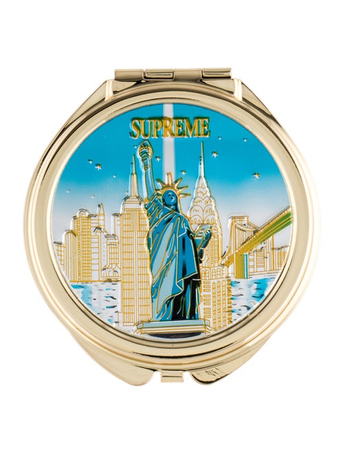 Supreme New York Pillbox