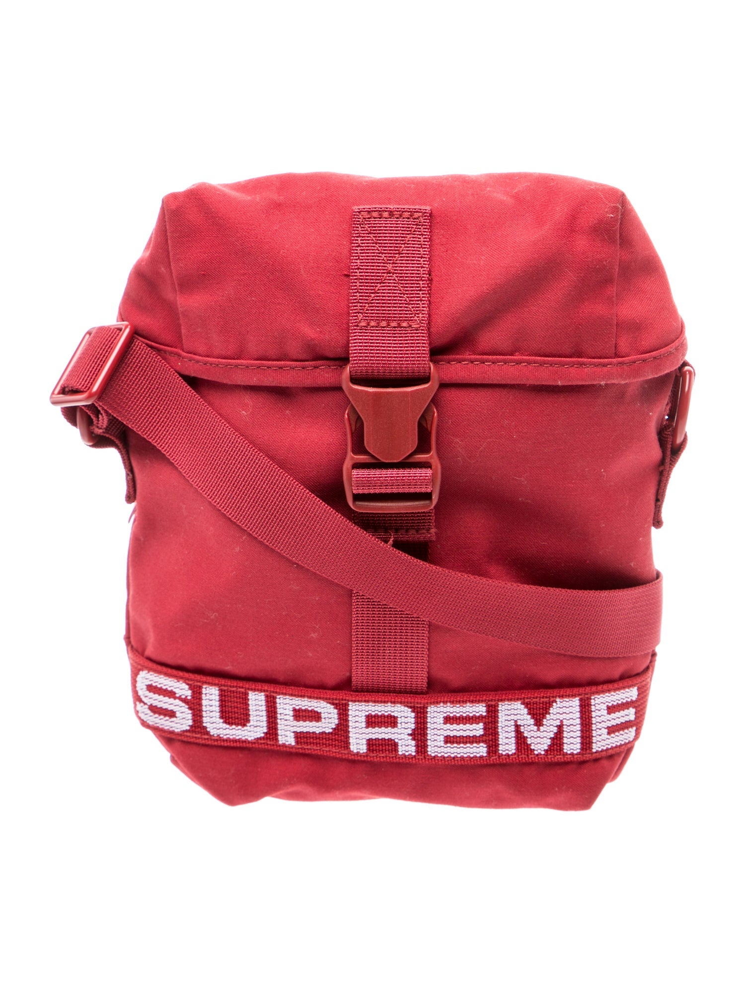 Supreme Nylon Messenger Bag 2023