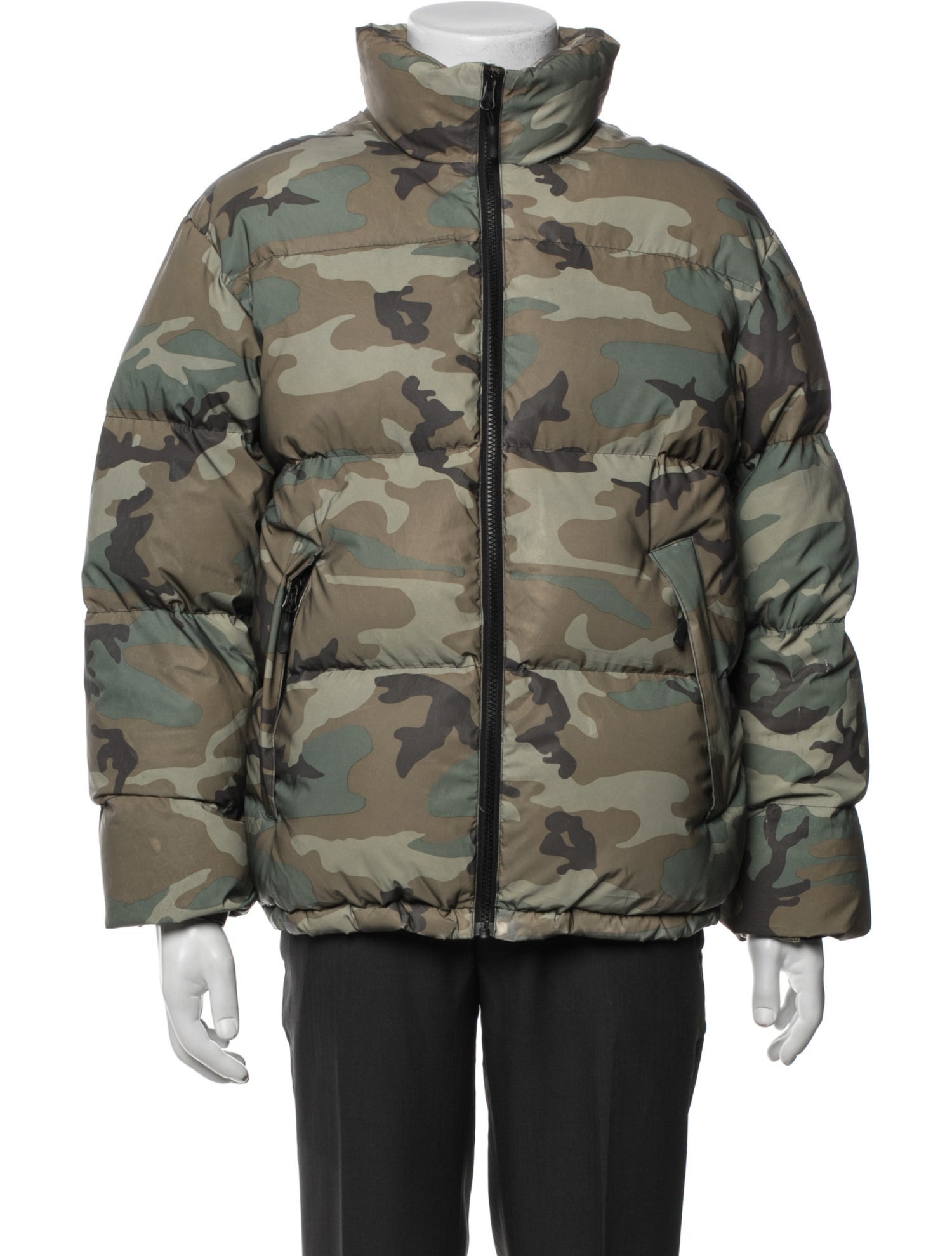 Supreme 2018 Reflective Camo Puffer Coat