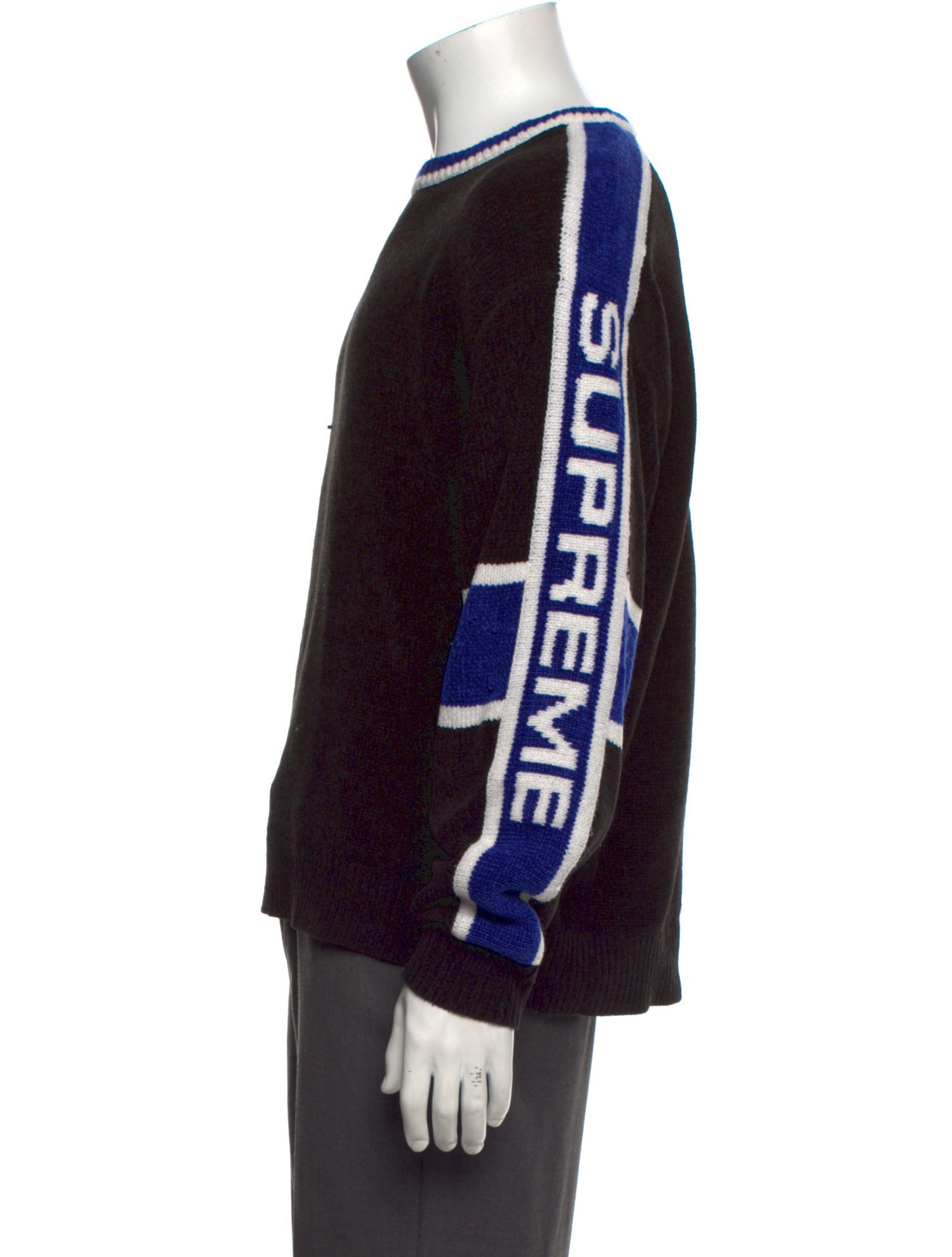 Supreme 2022 Graphic Print Pullover