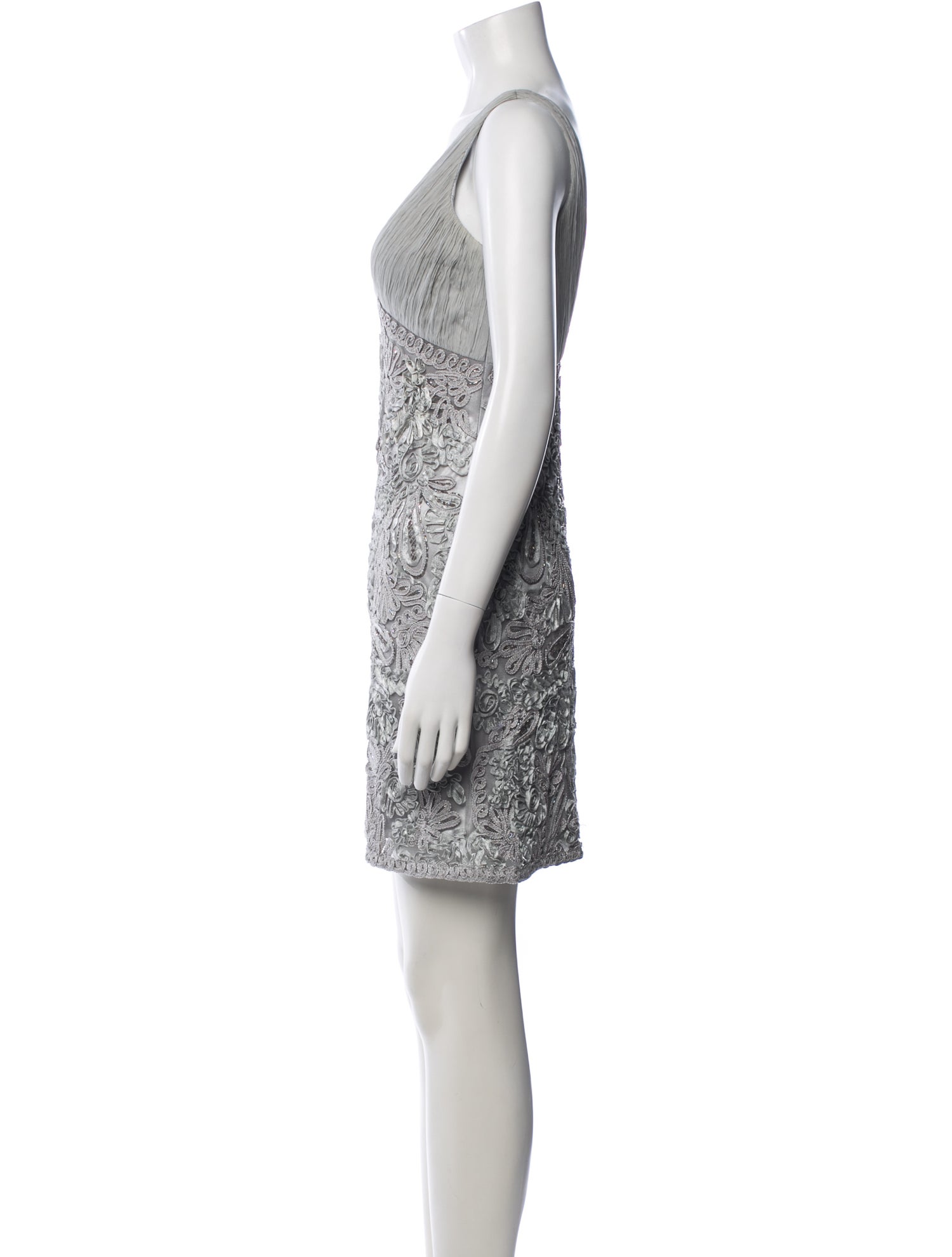 Sue Wong Lace Pattern Mini Dress - Purple Dresses, Clothing - WSQ25790 | The RealReal Sue Wong Lace Pattern Mini Dress - Purple Dresses, Clothing - WSQ25790 | The RealReal