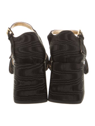 Suzanne Rae Canvas Sandals