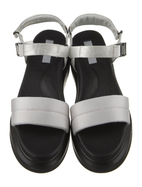 Suzanne Rae Canvas Colorblock Pattern Sandals