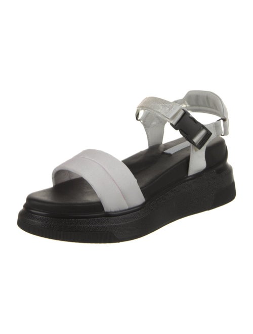 Suzanne Rae Canvas Colorblock Pattern Sandals