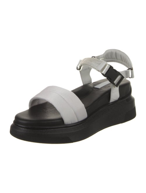 Suzanne Rae Canvas Colorblock Pattern Sandals