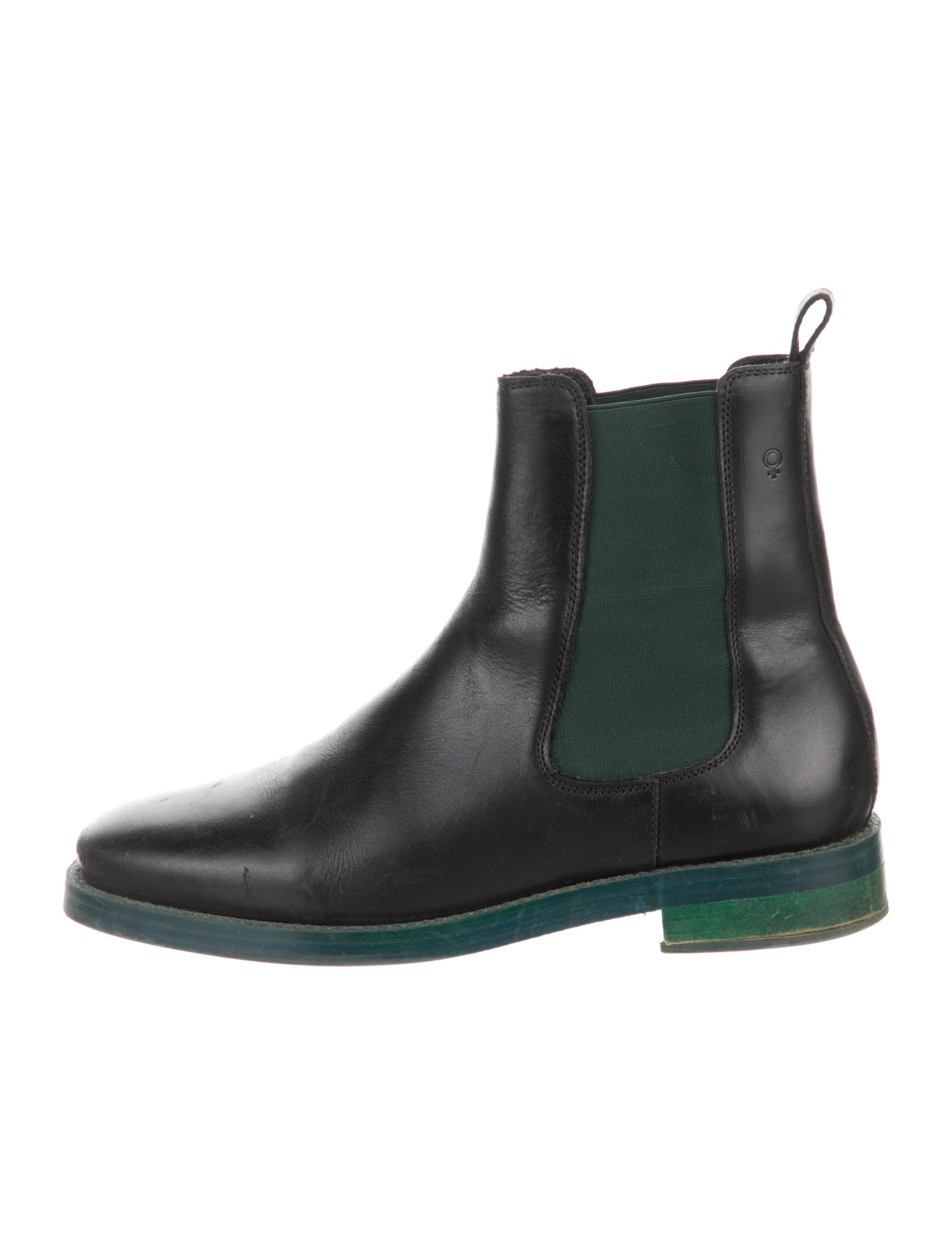 Suzanne Rae Leather Chelsea Boots