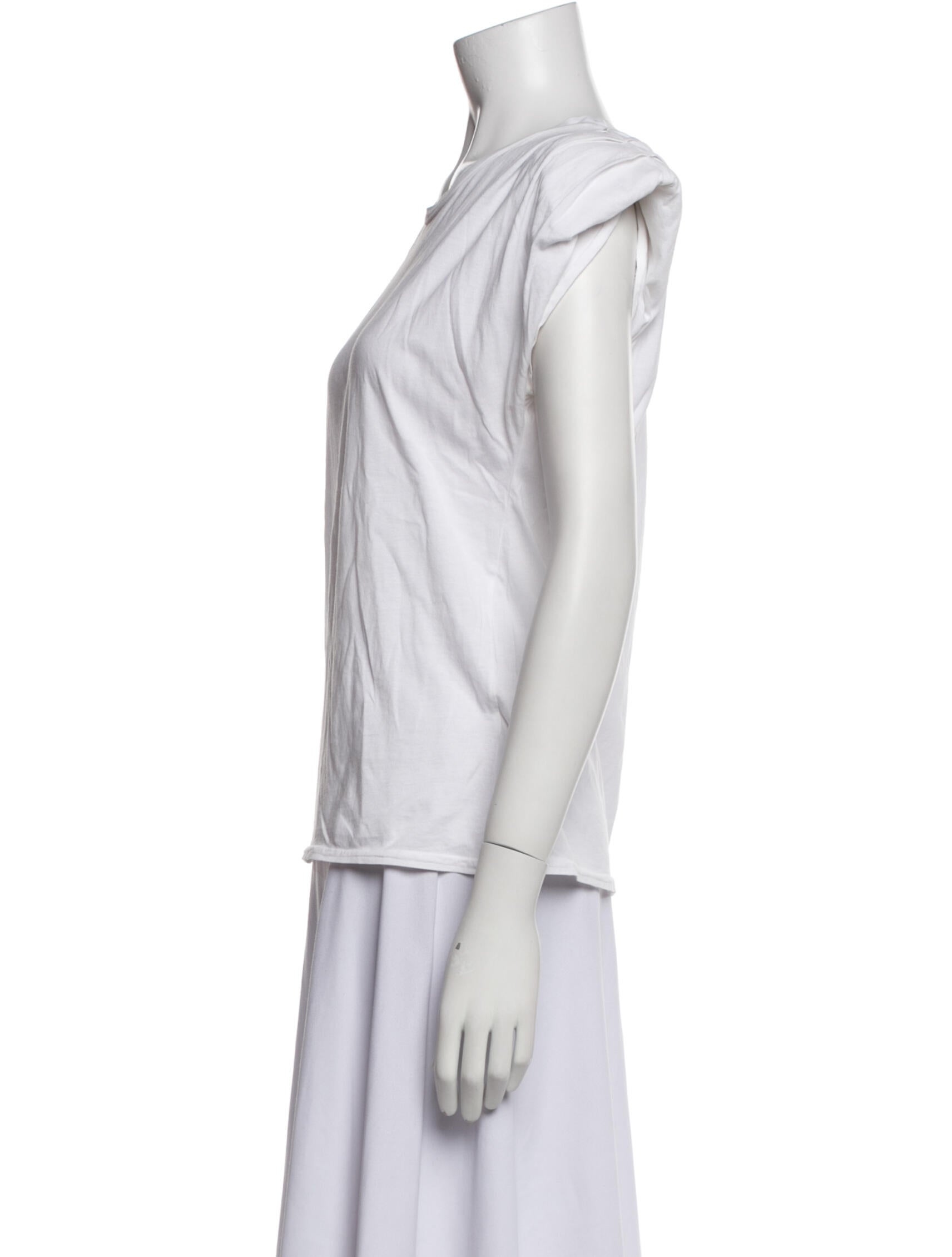 St. Roche Scoop Neck Short Sleeve T-Shirt