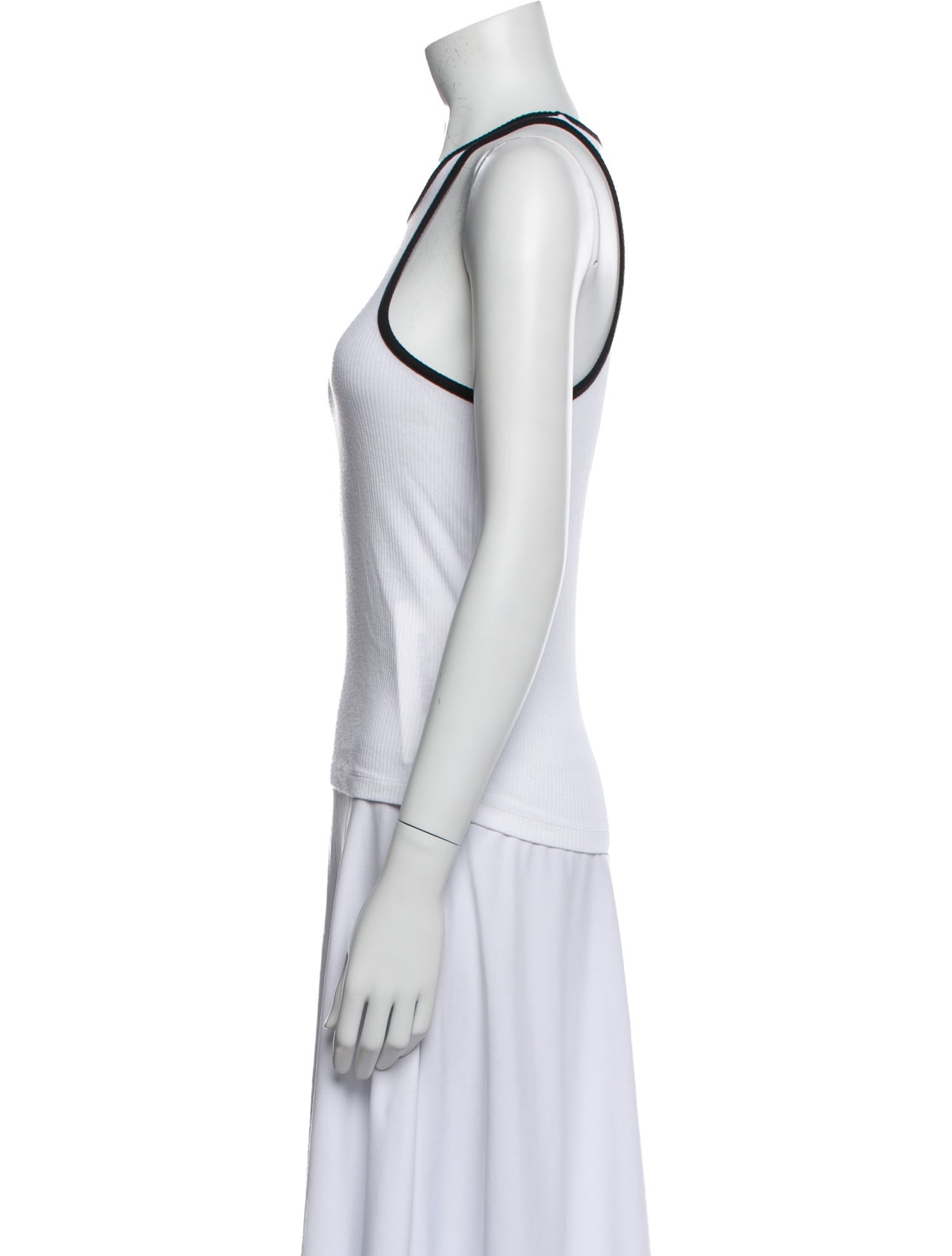 Sporty & Rich Scoop Neck Sleeveless Top