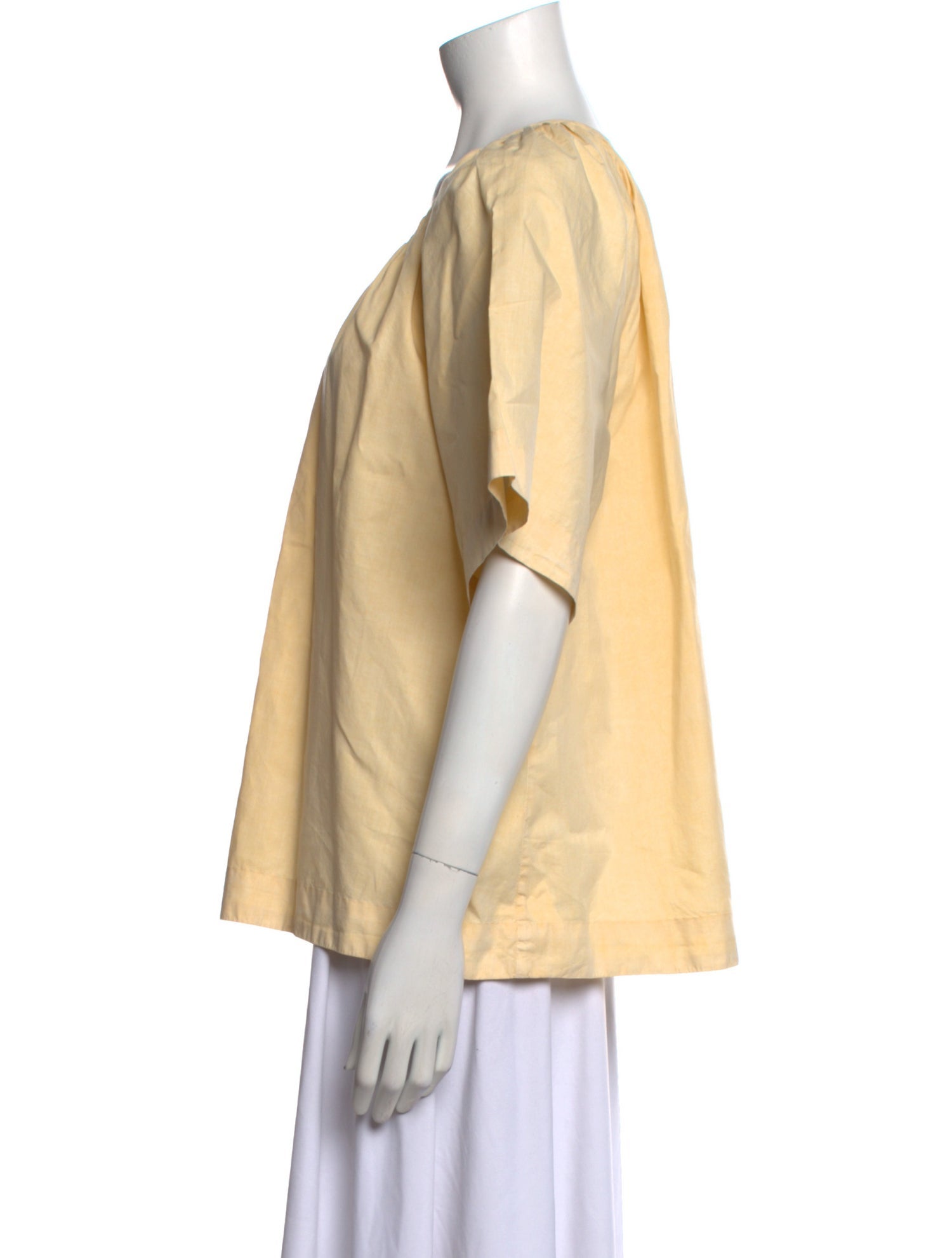 Skall Studio Scoop Neck Short Sleeve Blouse