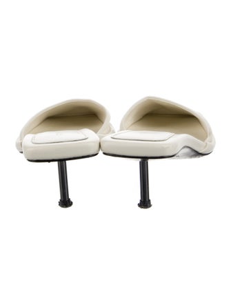 St. Agni Leather Slides