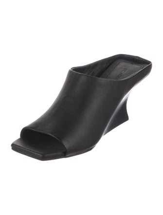 St. Agni Leather Slides