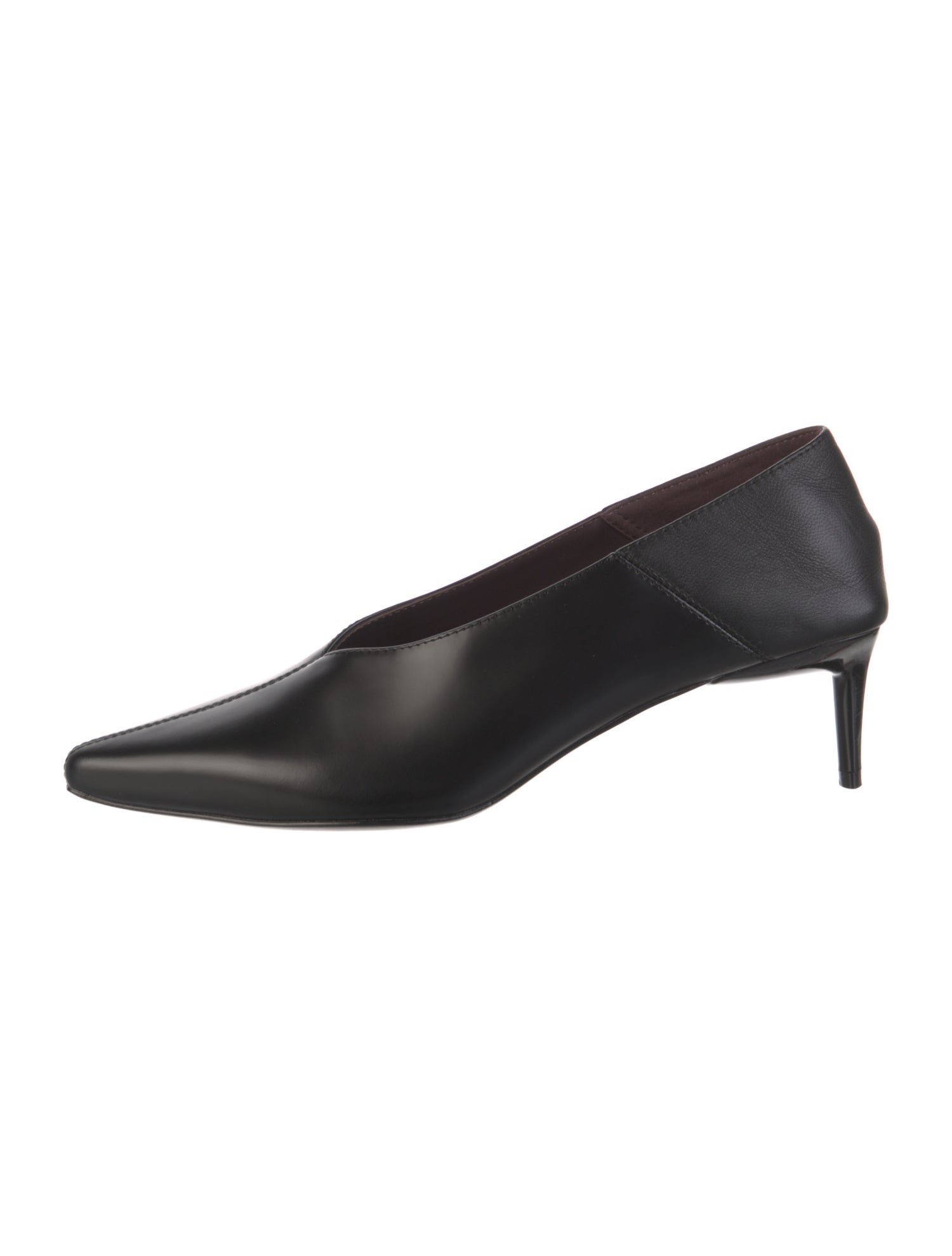 St. Agni Leather Pumps