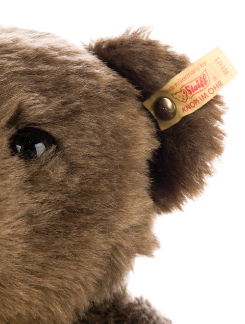 Steiff Classic 1909 Teddy Bear