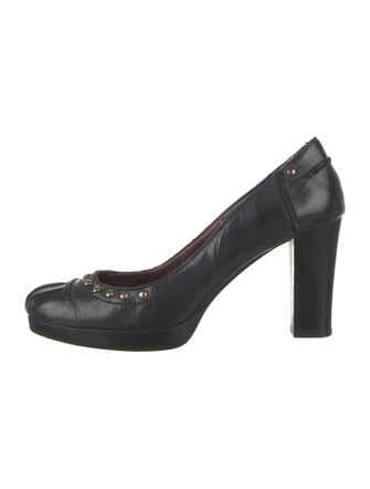 Stefanel Leather Pumps