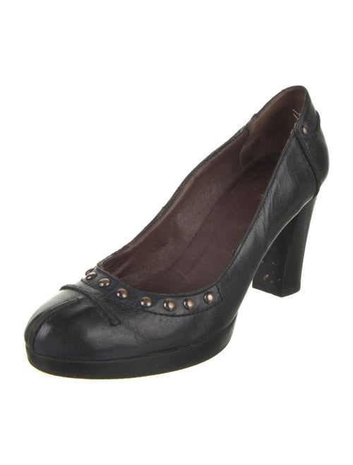 Stefanel Leather Pumps