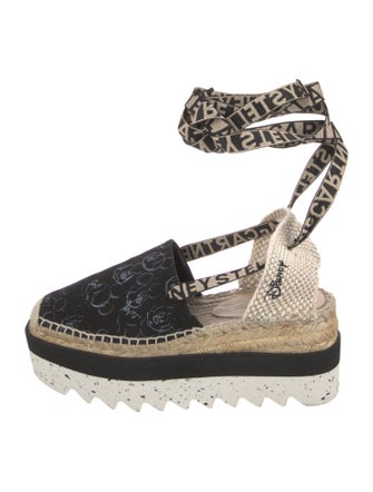 Stella McCartney x Disney Canvas Printed Pumps
