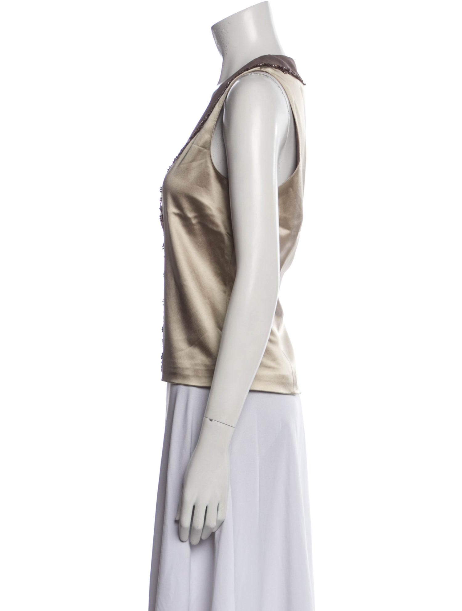 St. John Couture Scoop Neck Sleeveless Crop Top