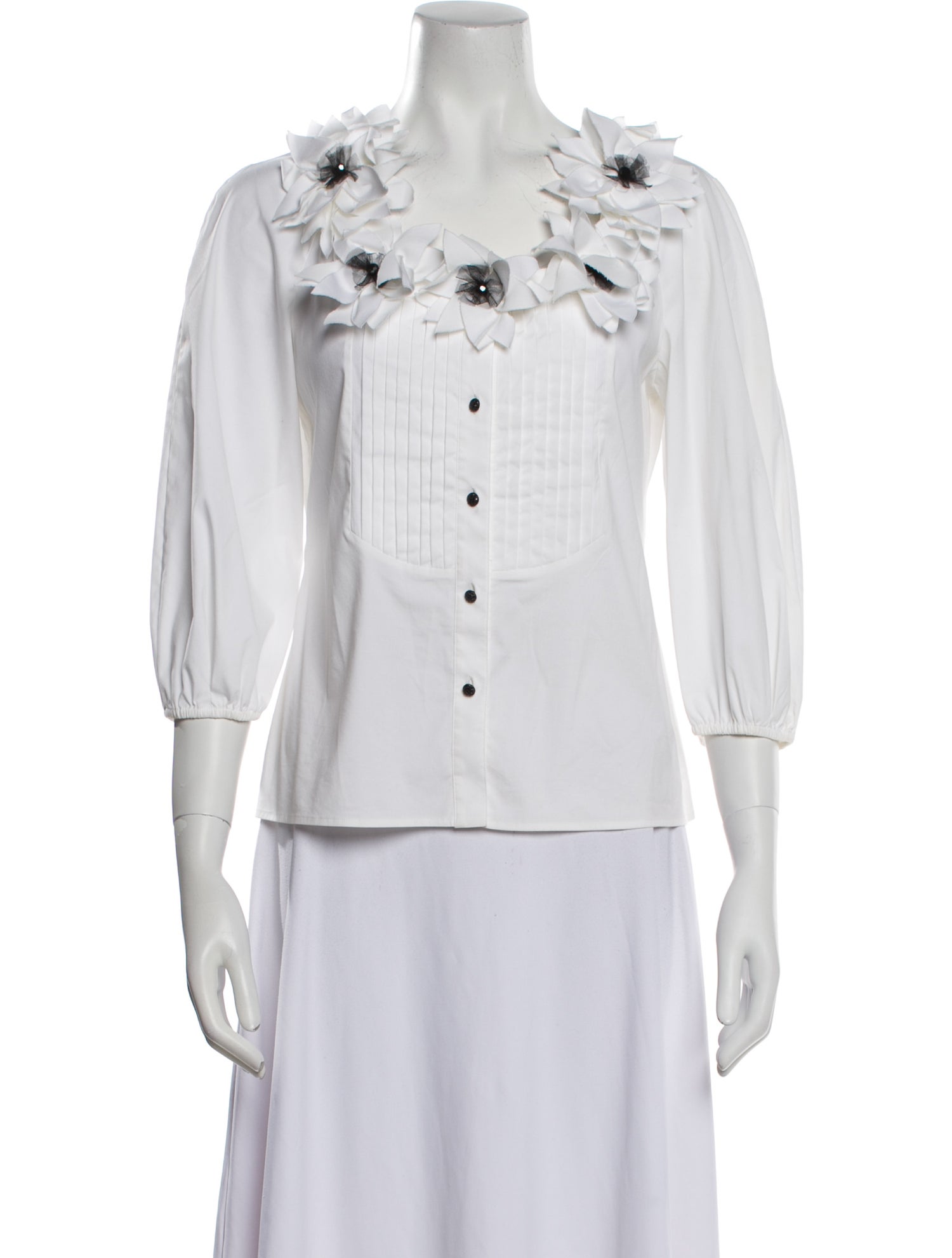 St. John Couture V-Neck Three-Quarter Sleeve Button-Up Top