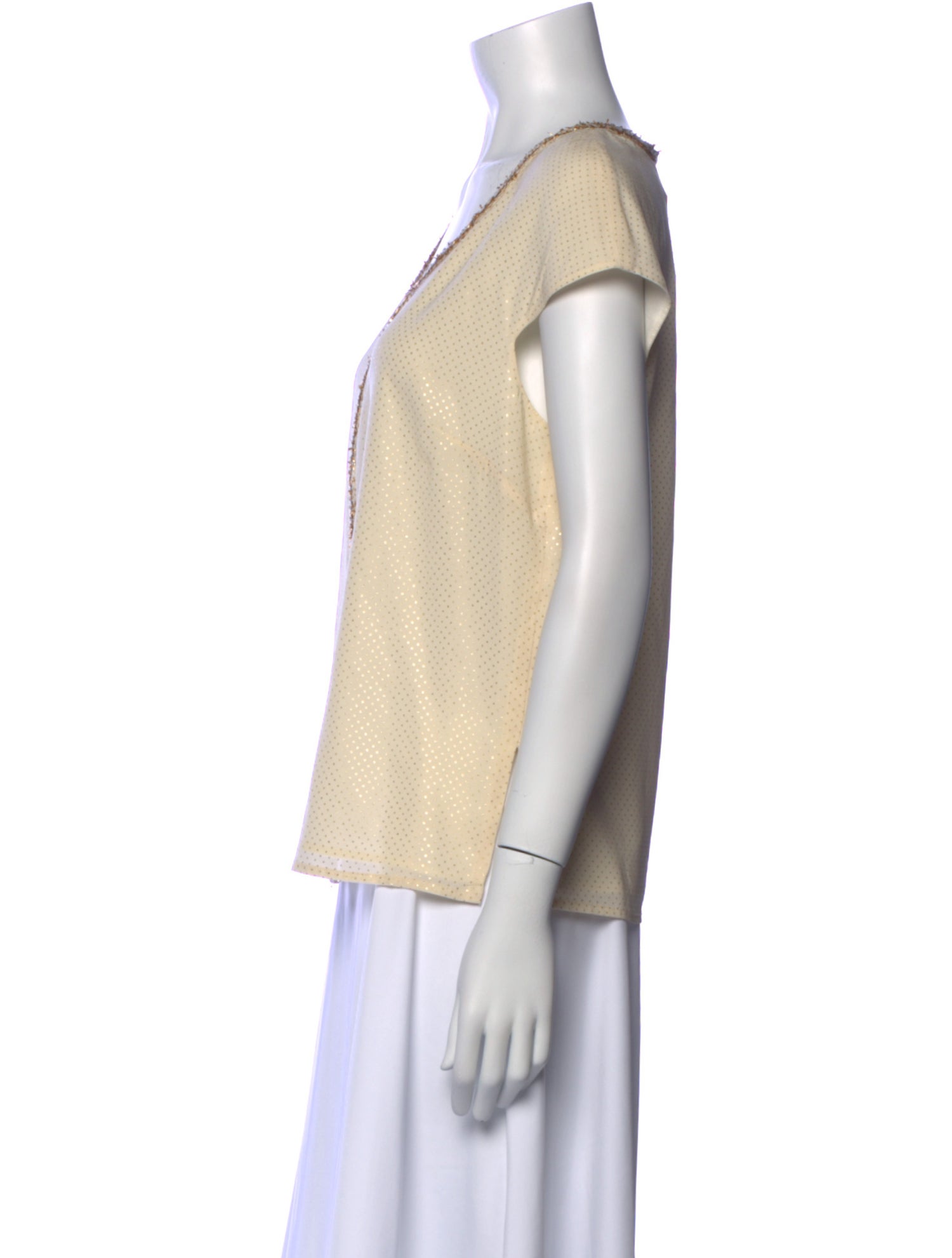 St. John Couture Scoop Neck Short Sleeve Top