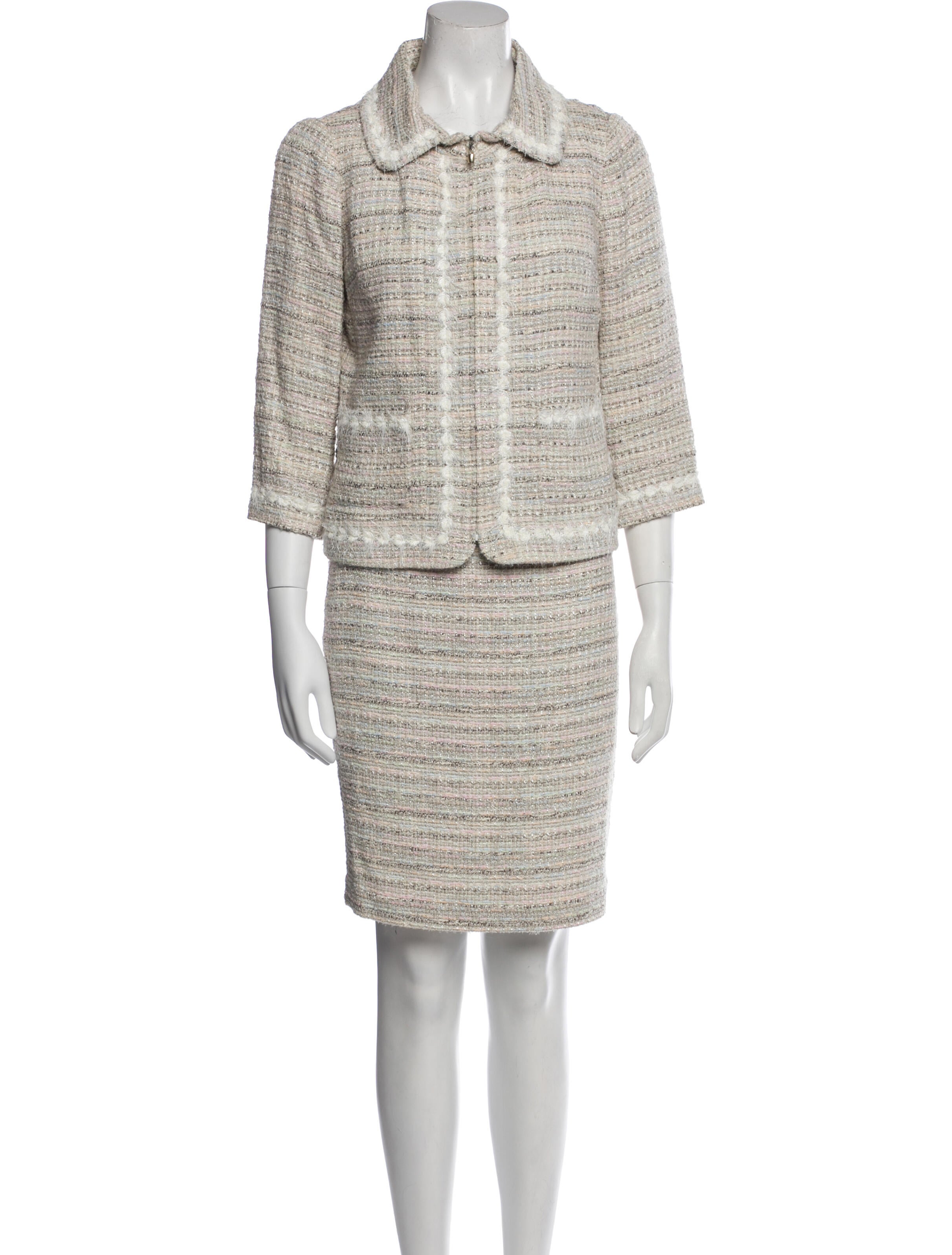 St. John Couture Tweed Pattern Glitter Accents Skirt Suit