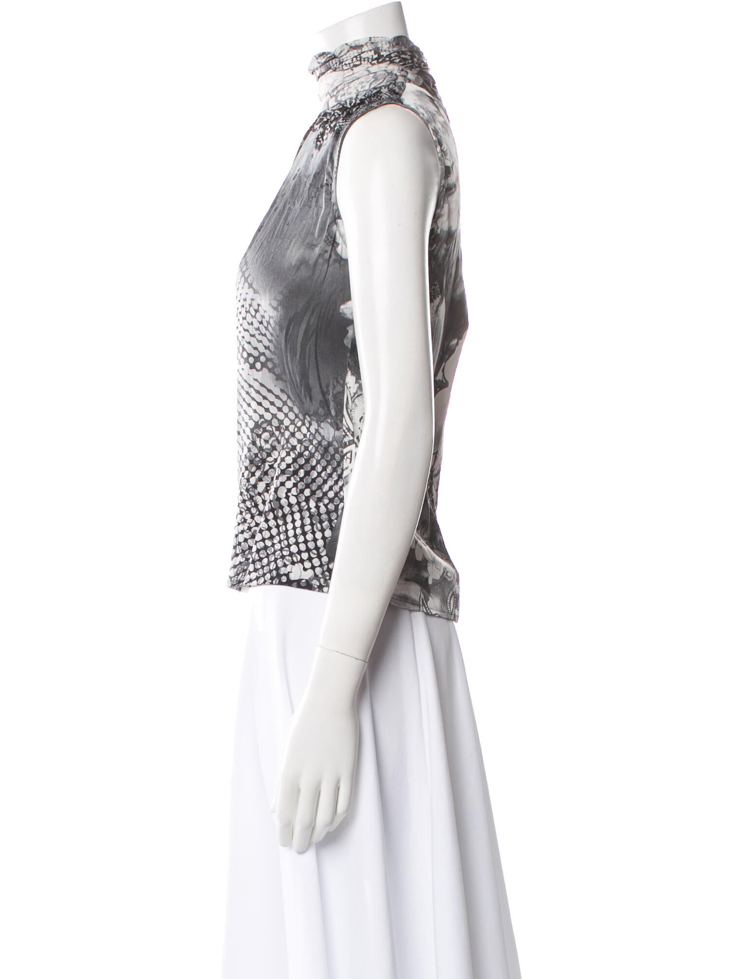 St. John Couture Silk Lace Pattern Top