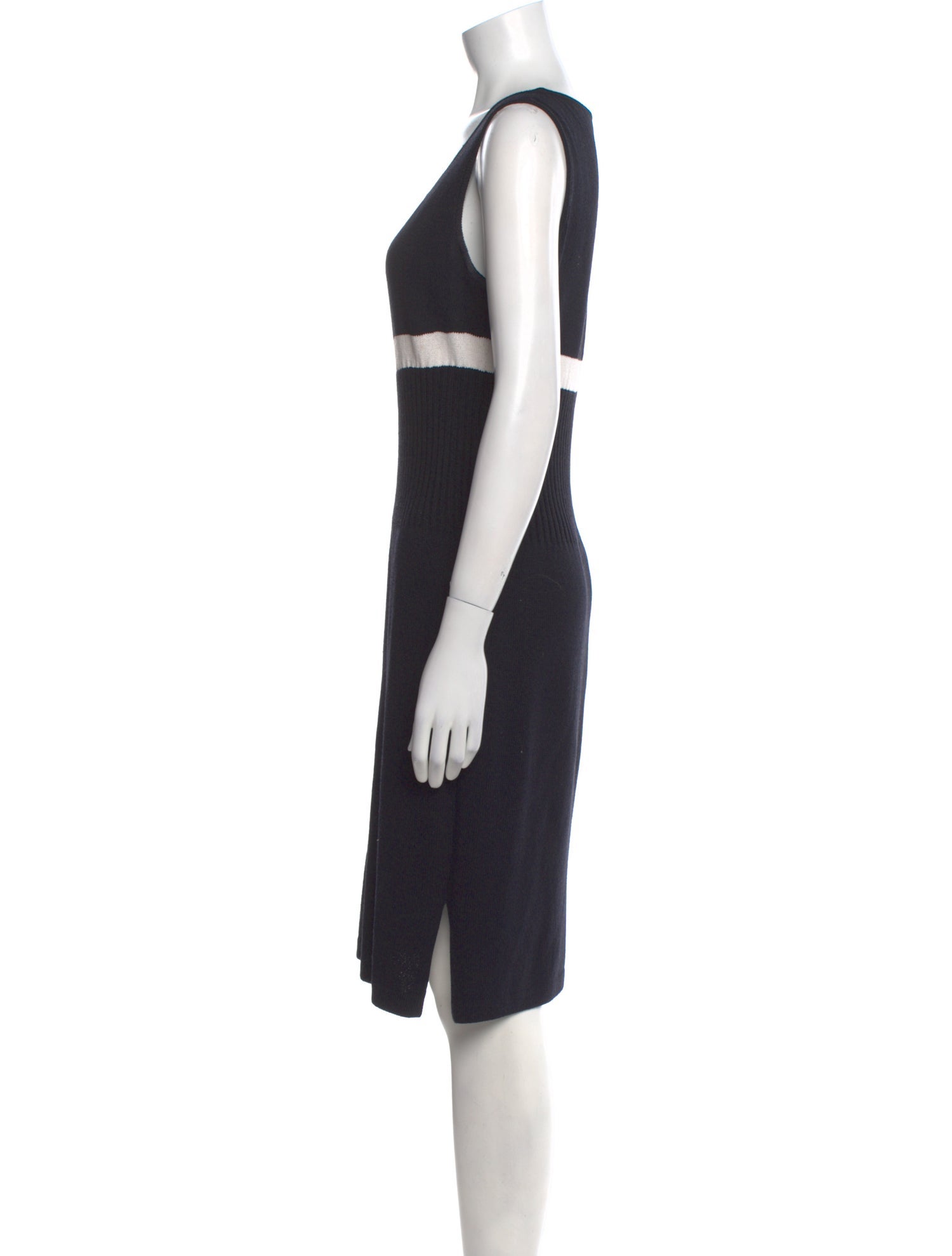 St. John Sport Wool Knee-Length Dress