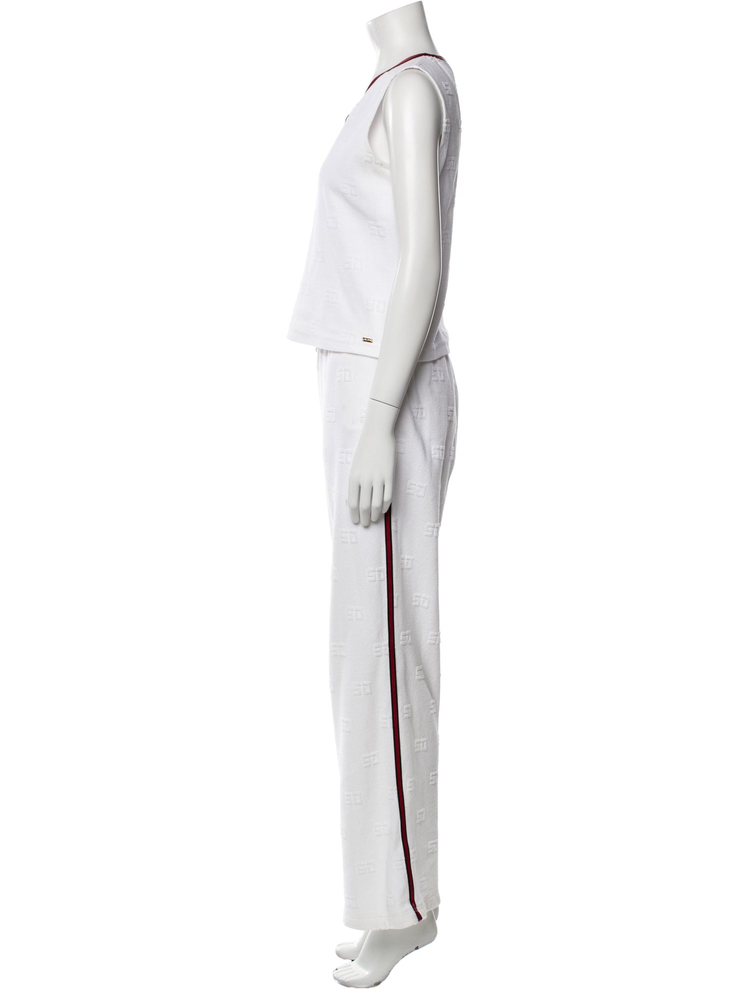 St. John Sport Pant Set