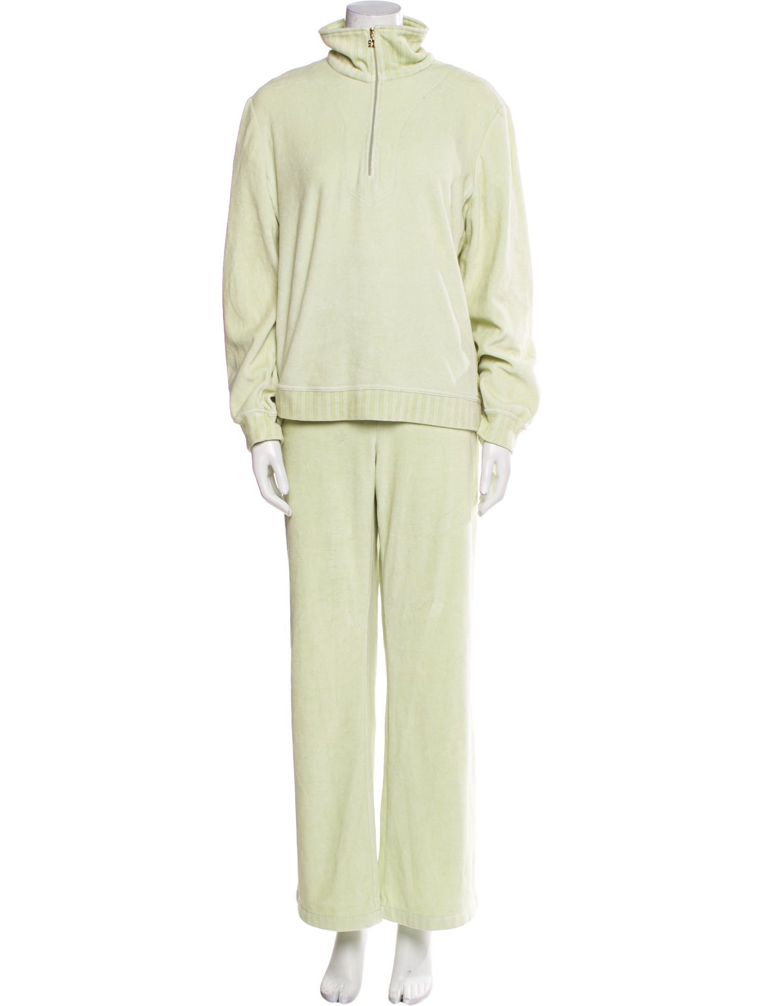 St. John Sport Pant Set w/ Tags