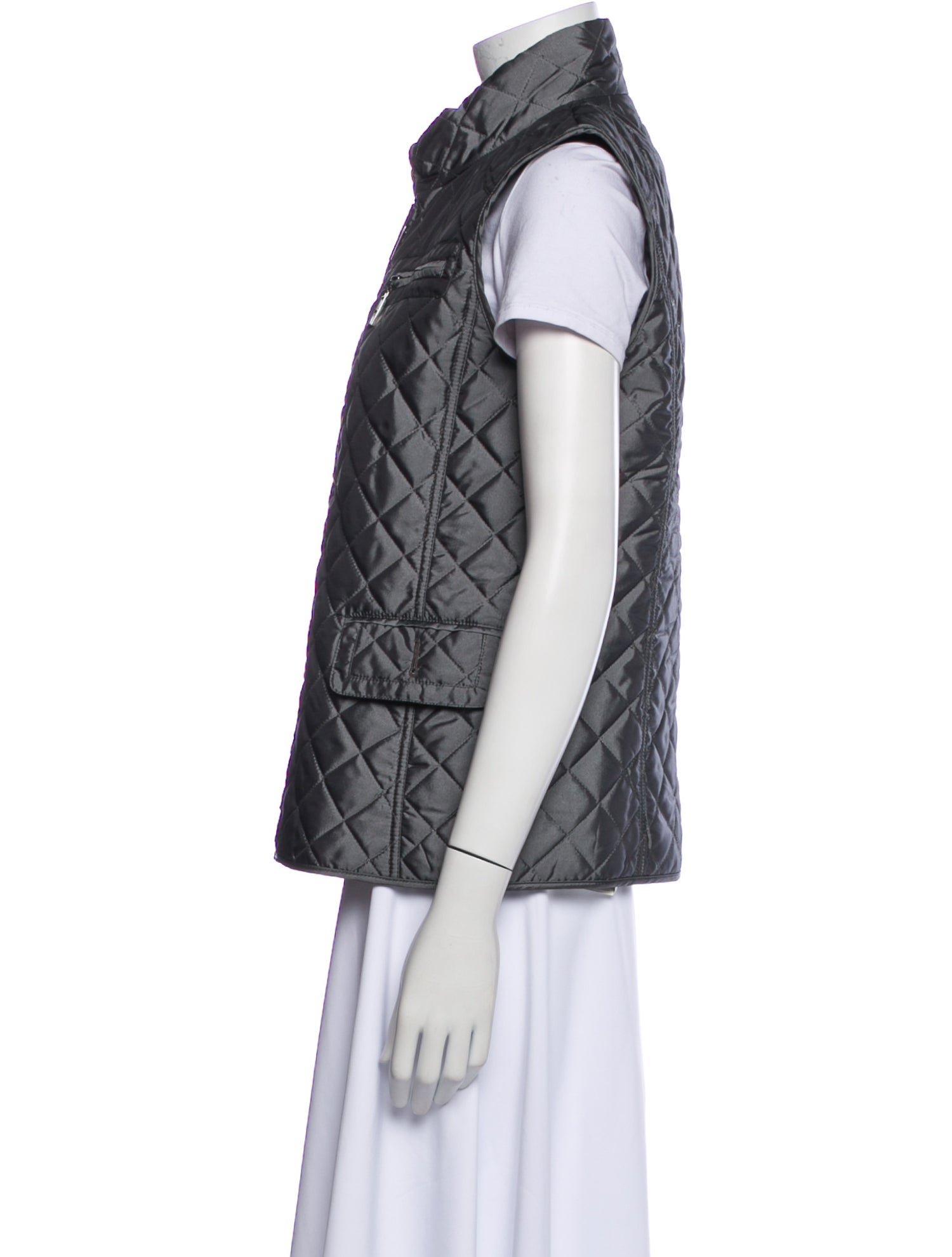 St. John Sport Vest