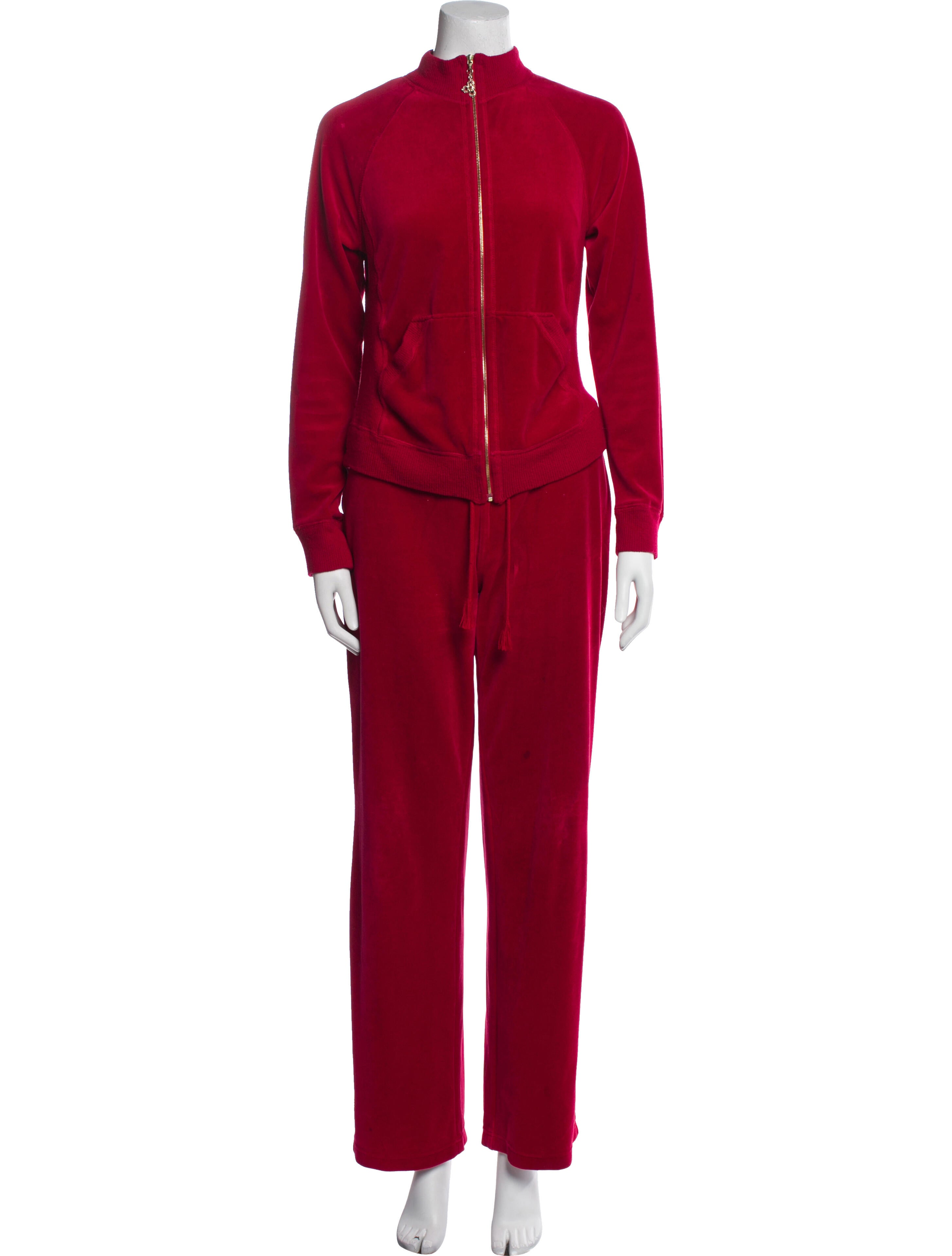 St. John Sport Pant Set