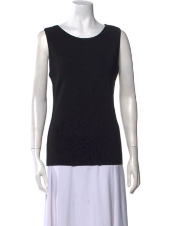 Stella Luna Scoop Neck Sleeveless Top