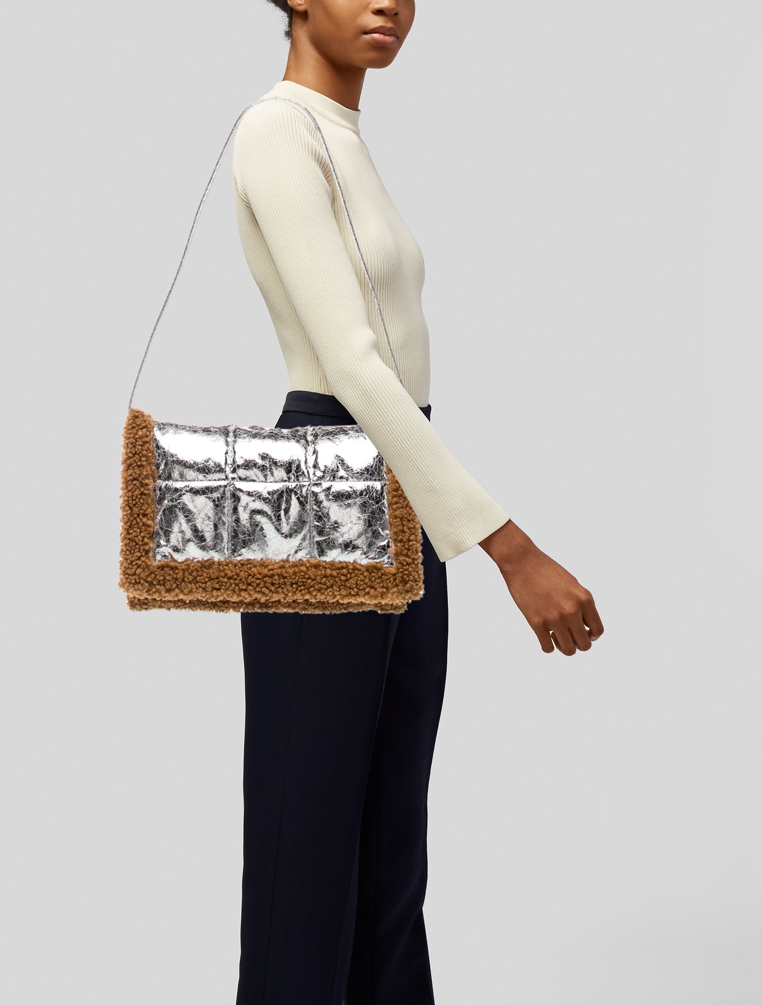 STAND STUDIO Vivienne