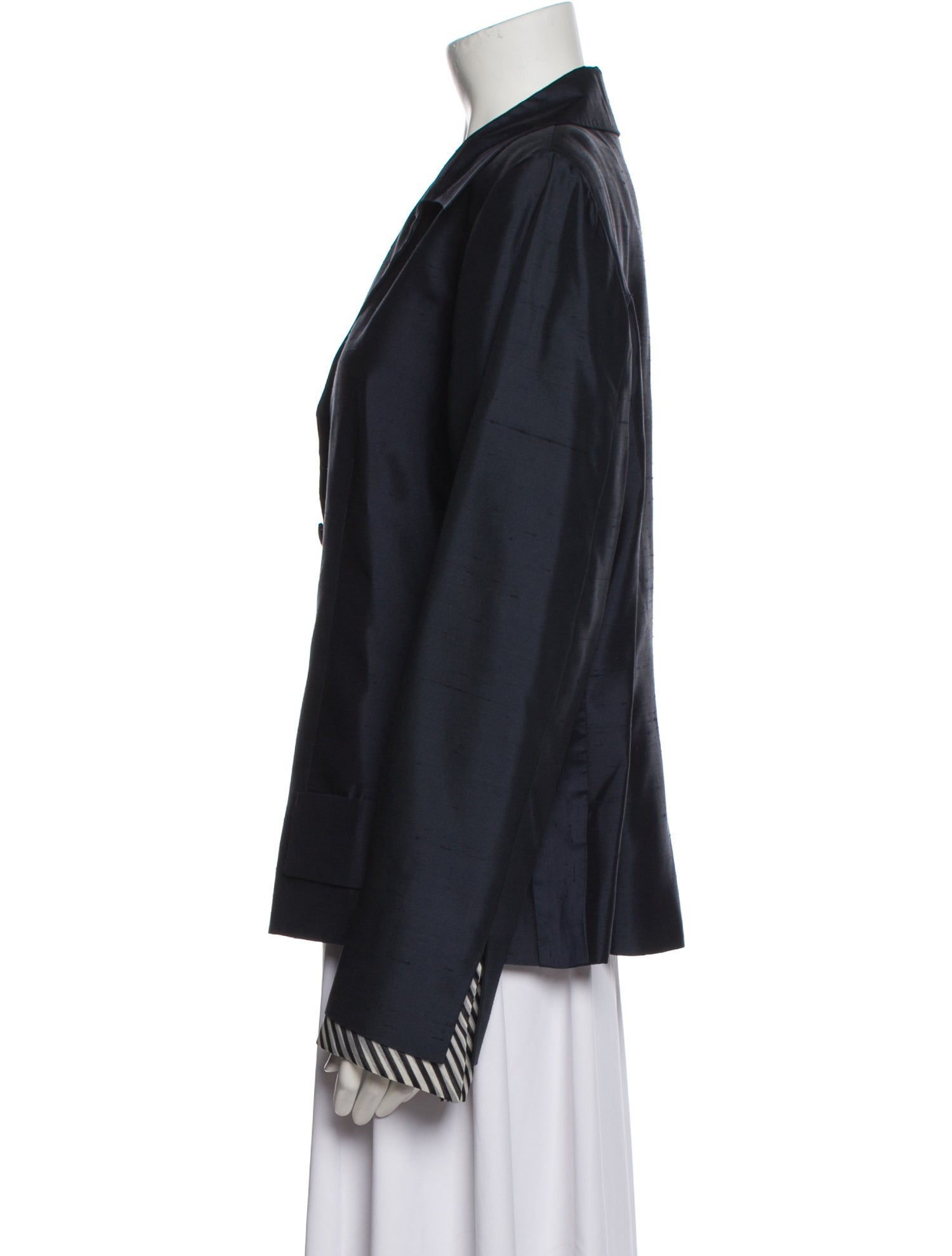 Studio 000.1 by Ferre Blazer