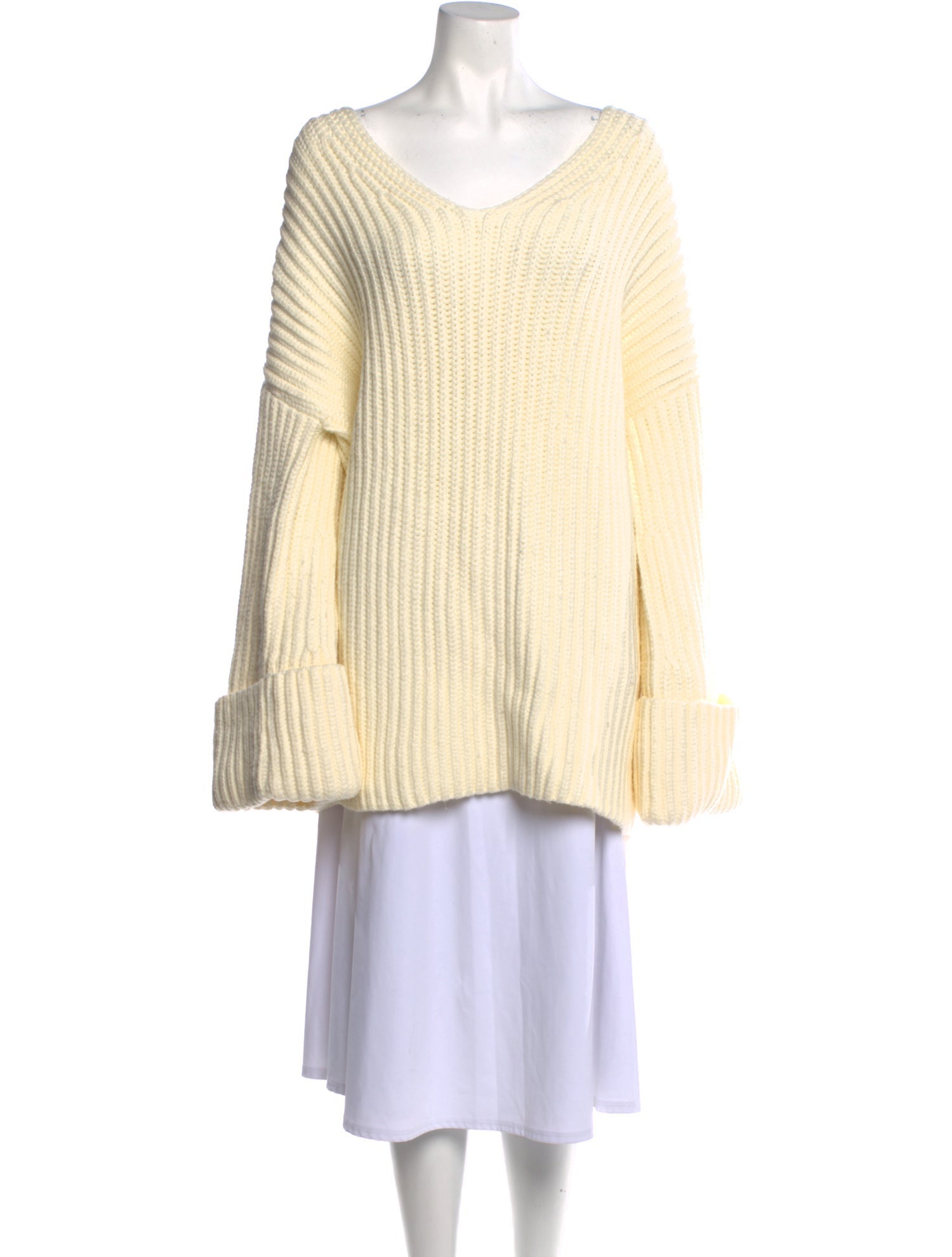 Studio Amelia V-Neck Sweater - Neutrals Knitwear, Clothing